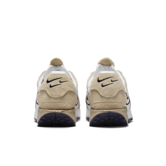 Кецове и обувки Nike Fontanka Waffle Бежово | DC3579-102, 1