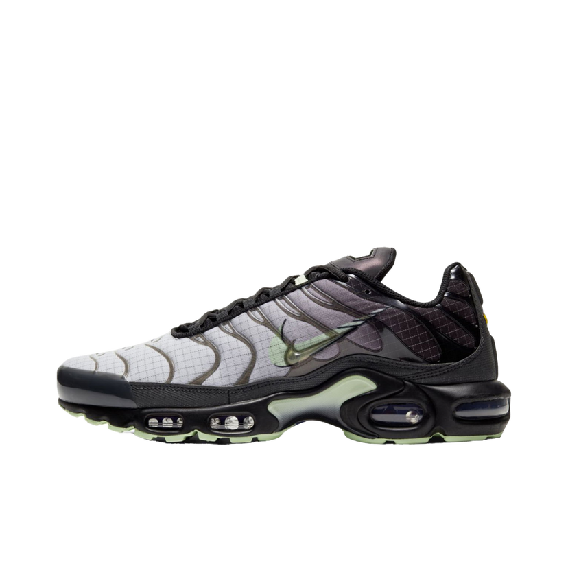 Кецове и обувки Nike Air Max Plus Green Glow Сиво | CT1619-001