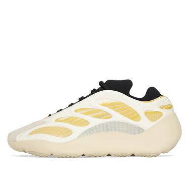 Кецове и обувки adidas Yeezy Yeezy 700 V3 "Safflower" Бежово | G54853, 2