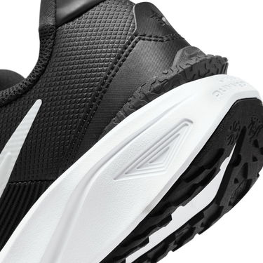 Кецове и обувки Nike Star Runner 4 Черно | DX7615-001, 7