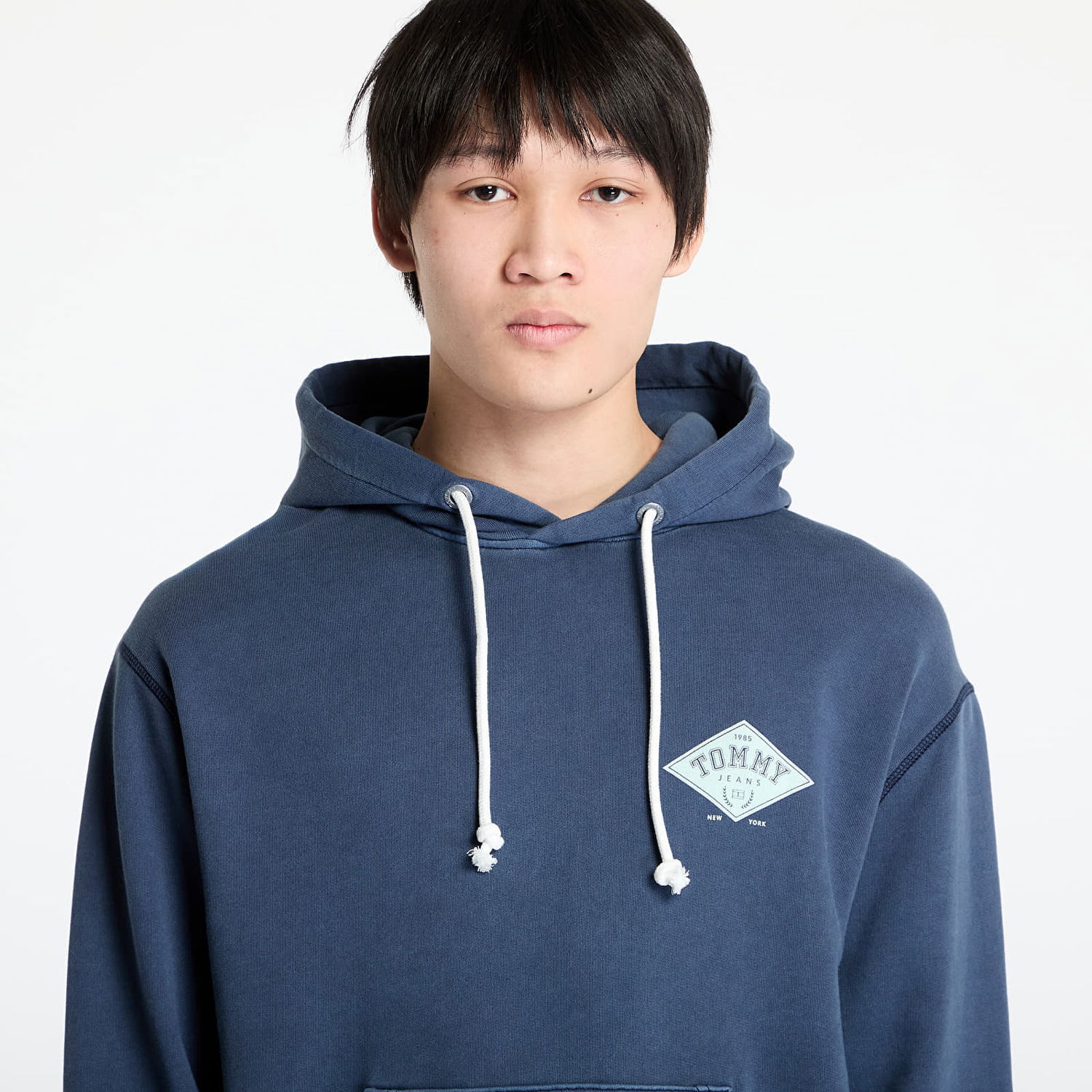 Суитчър Tommy Hilfiger Tommy Jeans Relaxed Varsity Graphic Hoodie Синьо | DM0DM20840 C1G, 1