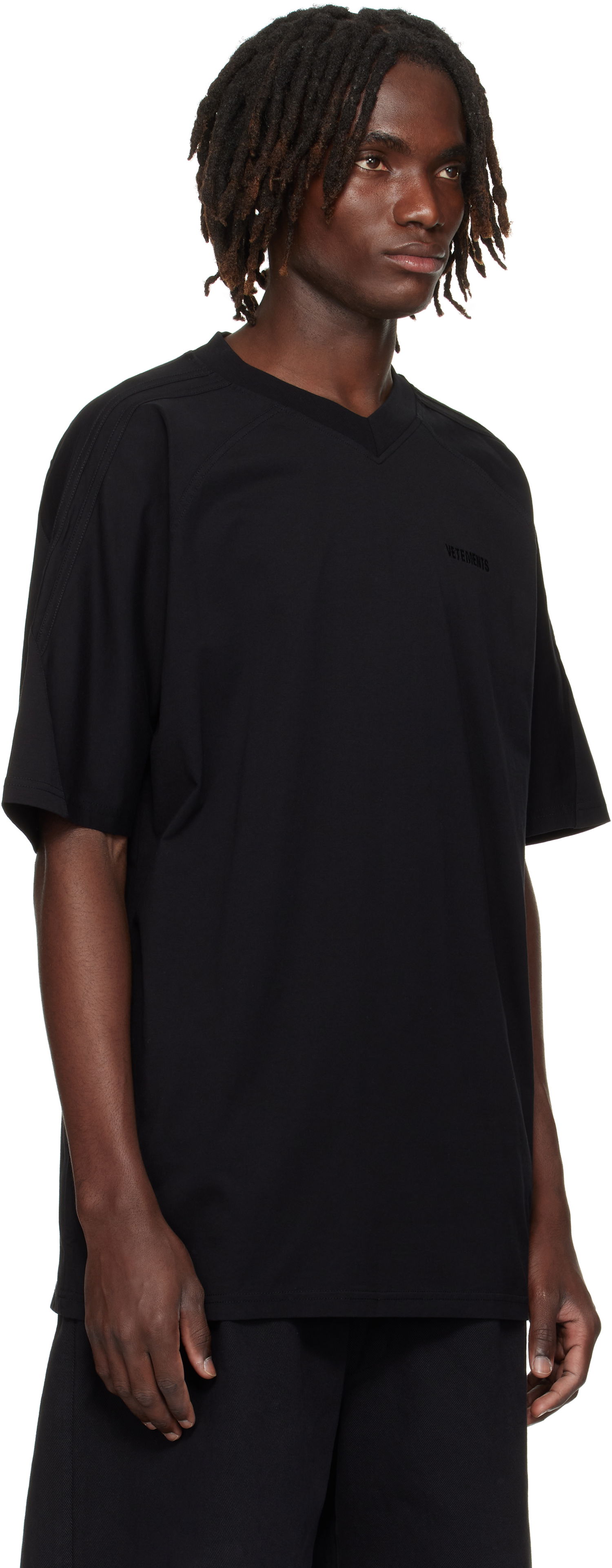 Тениска VETEMENTS Cut-Up V-Neck T-shirt Черно | UH76TR260B, 1