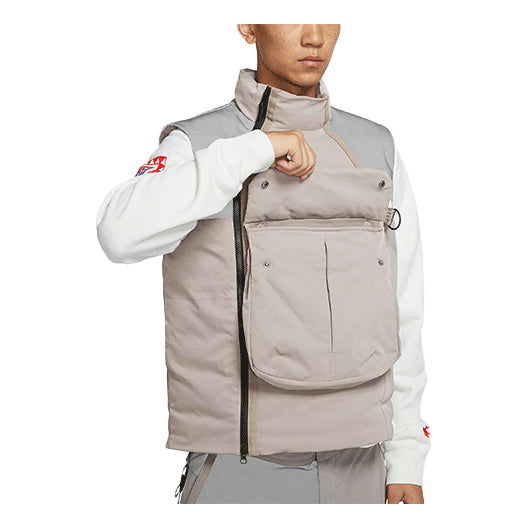 Жилетка Nike Sportswear Tech Pack Colorblock Warm Vest Бежово | DD6637-087