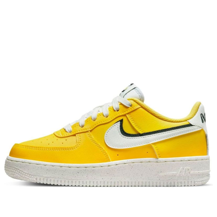 Кецове и обувки Nike Air Force 1 LV8 '82 Жълто | DQ0359-700