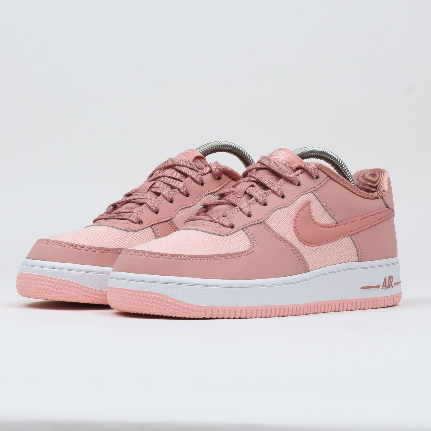 Кецове и обувки Nike Air Force 1 LV8 ''Rust Pink'' GS Розово | 849345-603, 1