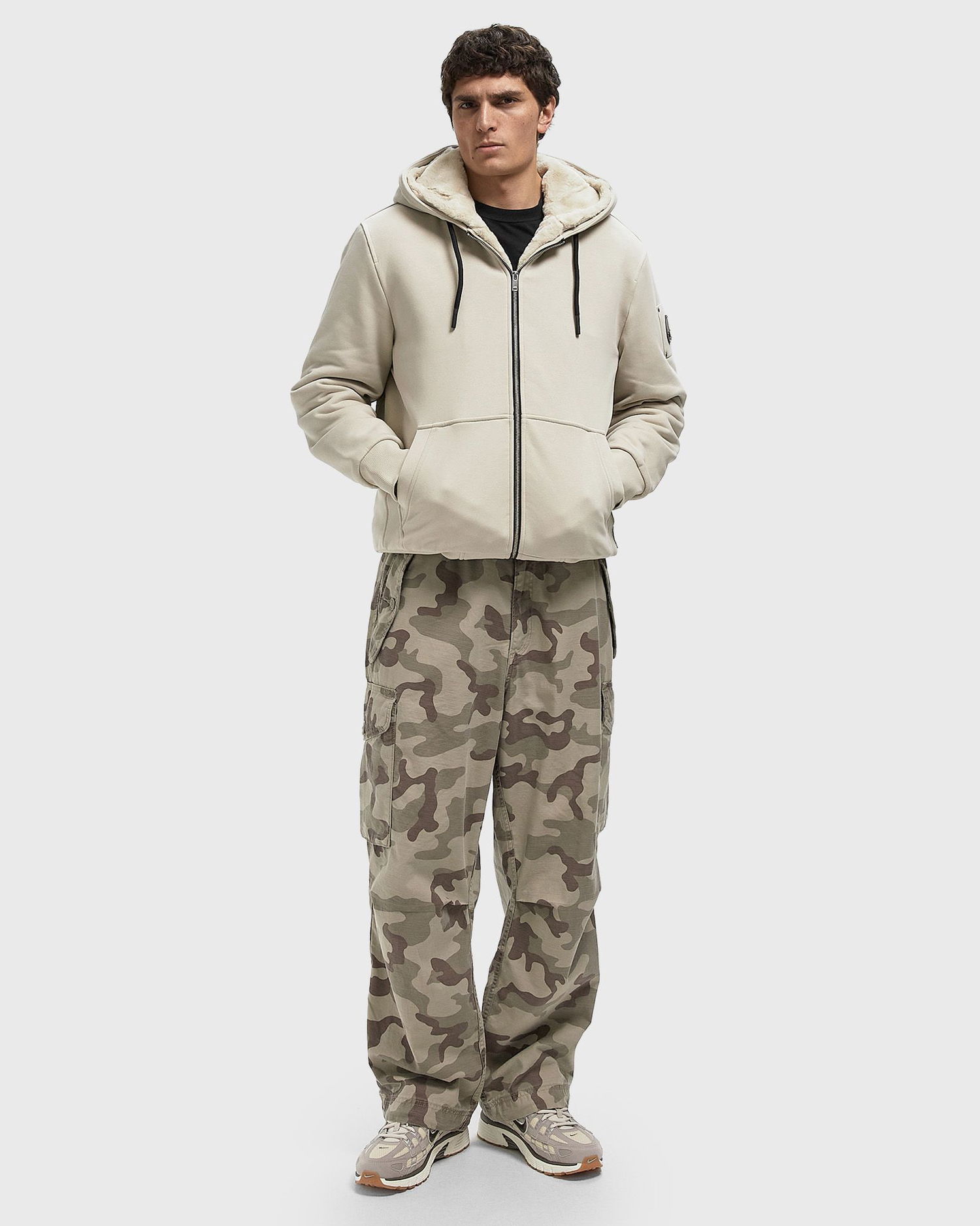 Суитчър Moose Knuckles CLASSIC BUNNY Full-Zip Faux Fur Lined Hoodie Бежово | M32MS600-1718, 1