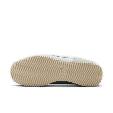 Кецове и обувки Nike Cortez Textile Сиво | DZ2795-002, 3