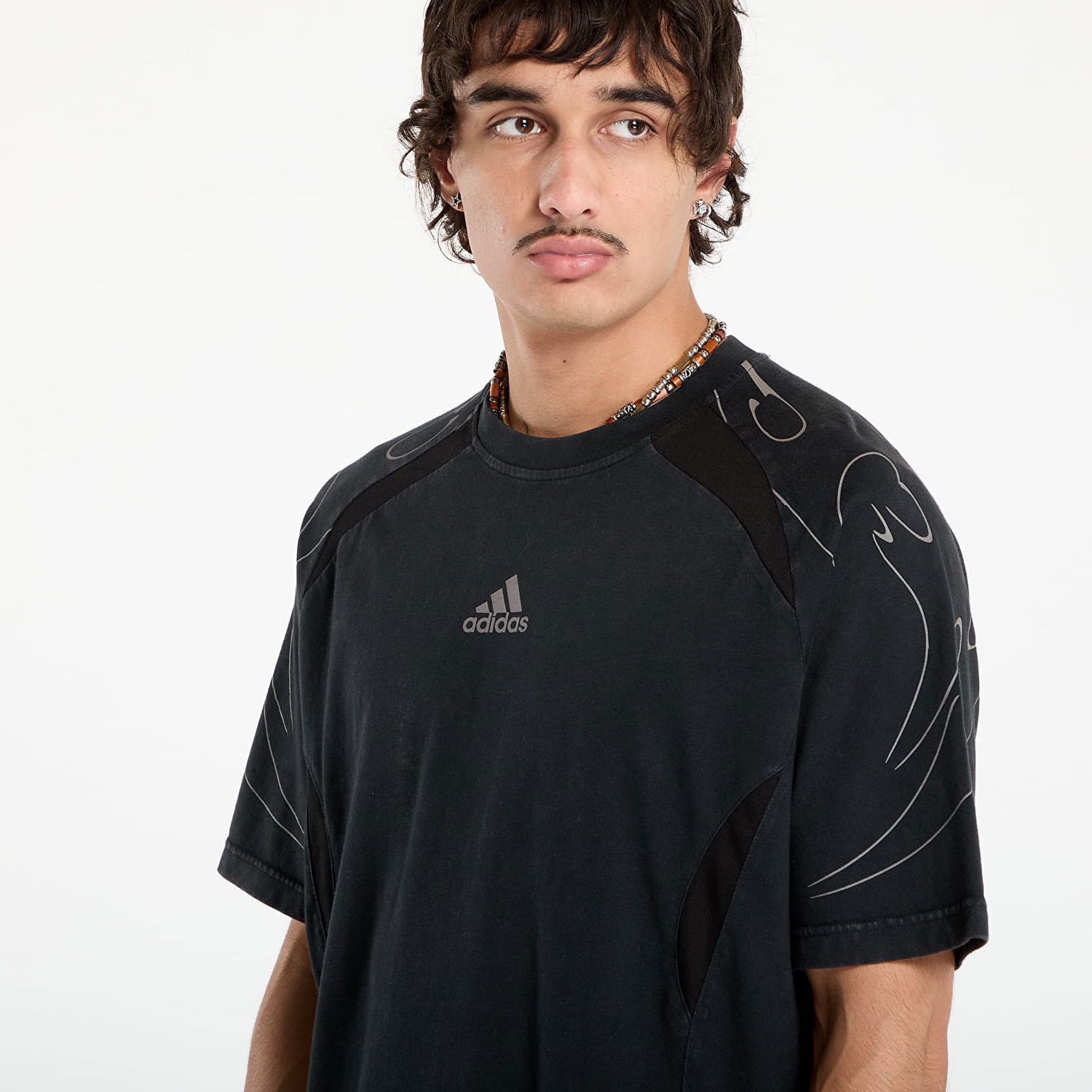 Тениска adidas Originals Adilenium Season 4 Teamgeist Graphic Tee Черно | KF8538, 1