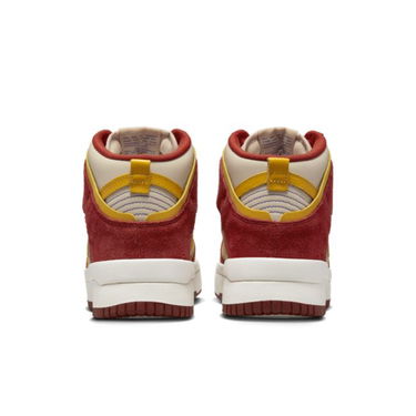 Кецове и обувки Nike Dunk High Up Червено | DH3718-600, 3
