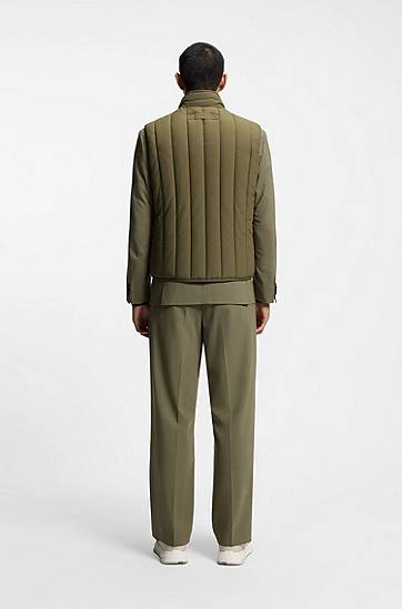 Жилетка BOSS Lightweight gilet with vertical quilting Зелено | 50552653, 1