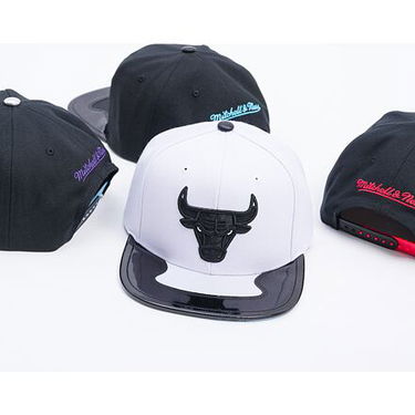 Шапка с козирка Mitchell & Ness Mitchell & Ness Chicago Bulls Day 11 Snapback Hat Бяло | HS8033-CBUWHIT, 3