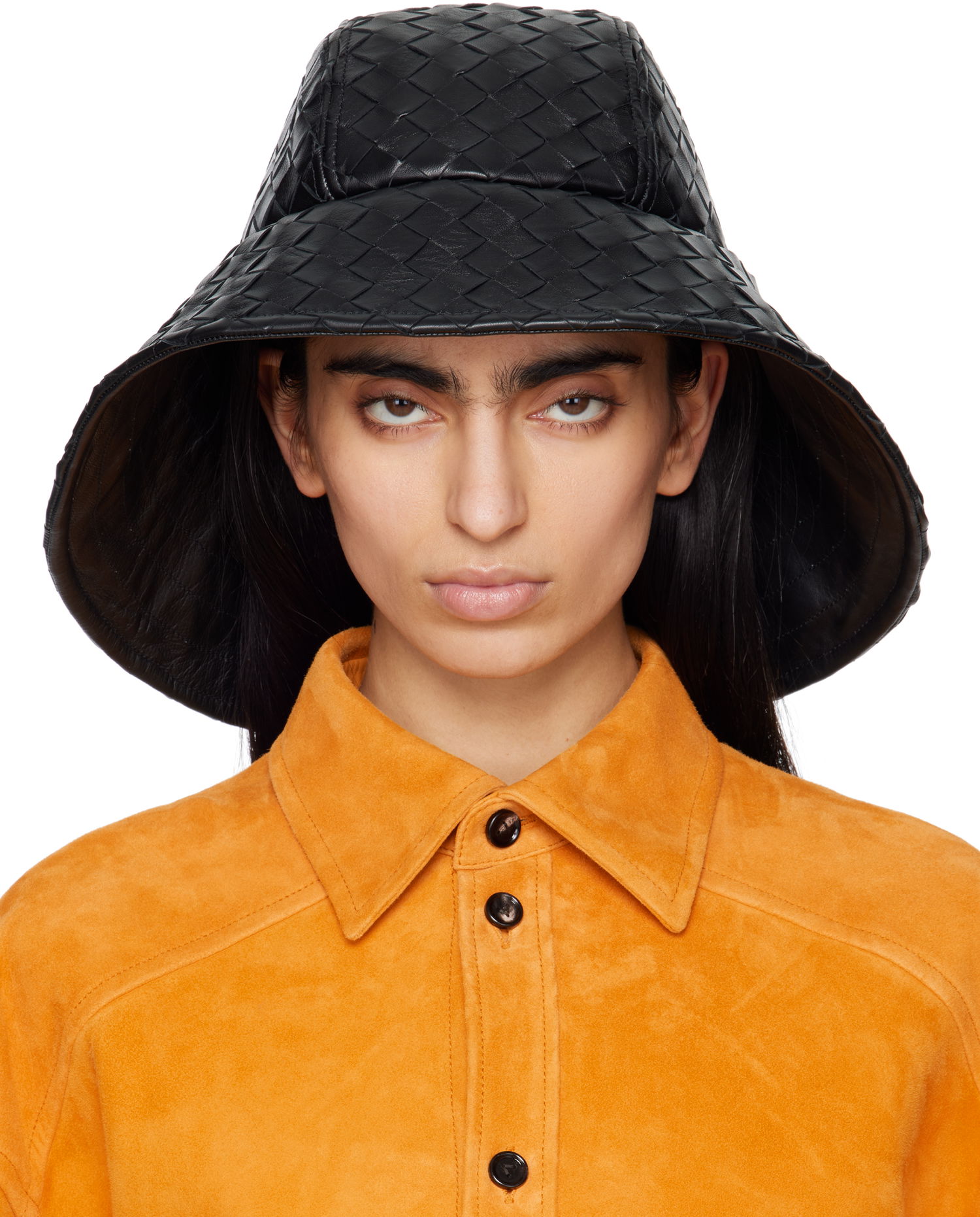 Шапка Bottega Veneta Bottega Veneta Intrecciato Leather Beach Hat Черно | 821608 V2JG0, 0