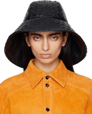 Шапка Bottega Veneta Bottega Veneta Intrecciato Leather Beach Hat Черно | 821608 V2JG0, 0