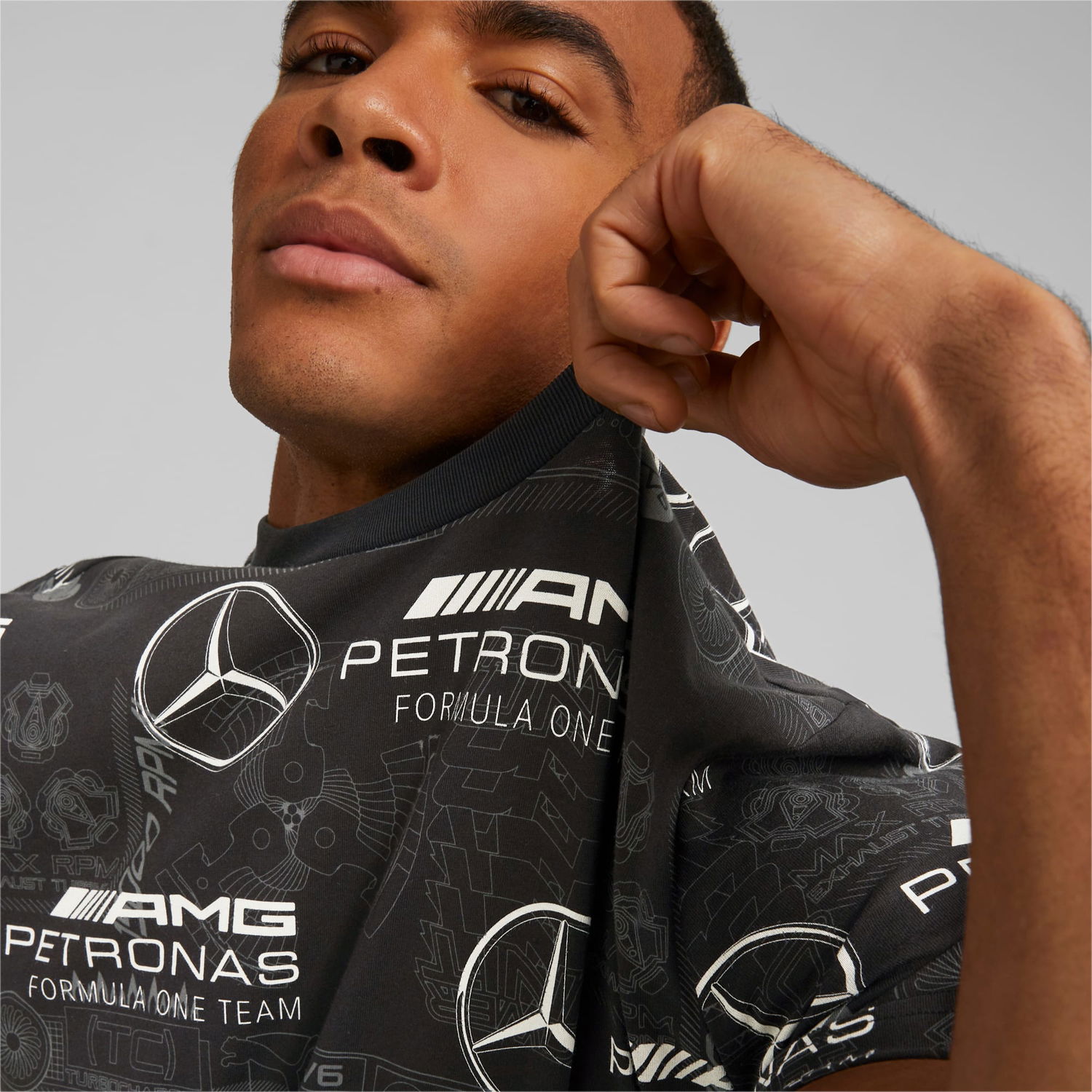 Тениска Puma Mercedes-AMG Petronas Motorsport Men's Printed T-Shirt Черно | 538480_01, 1