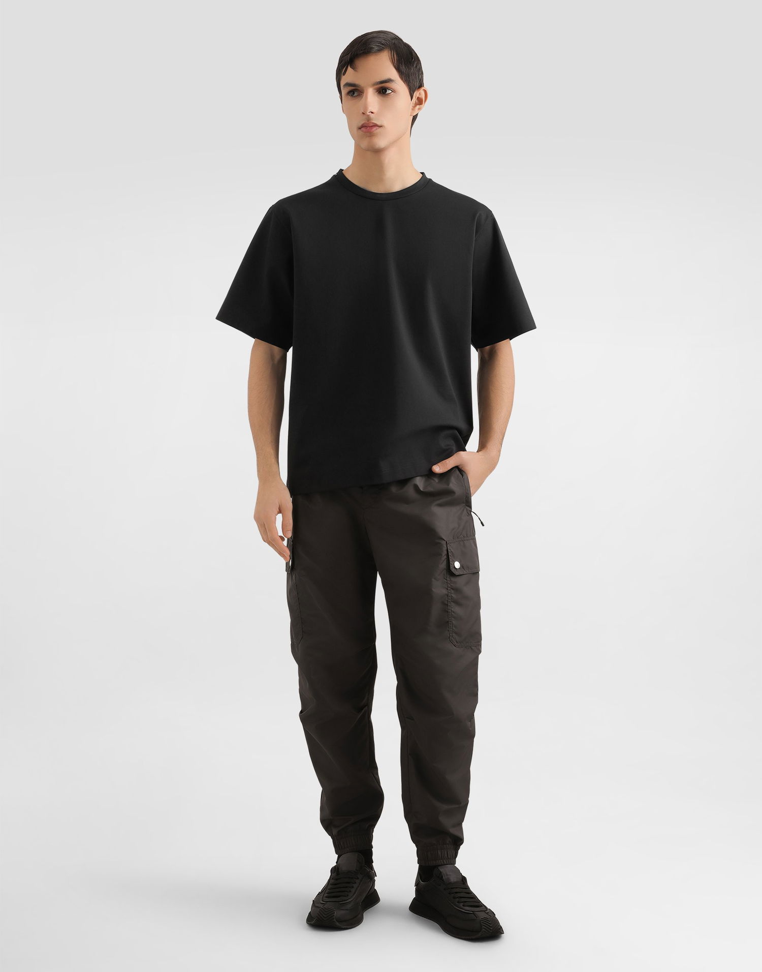 Карго панталони Dolce & Gabbana Dolce & Gabbana Nylon Canvas Cargo Trousers Черно | GP14PTFUS34N8476, 1