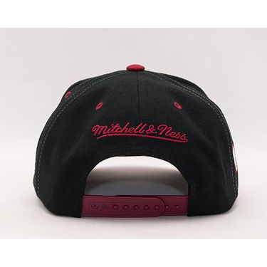 Шапка с козирка Mitchell & Ness Overbite Pro Snapback Miami Heat Black Червено | HHSS7310-MHEYYPPPBLCK, 2