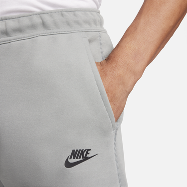 Спортни панталони Nike Sportswear Tech Fleece Сиво | FB8002-330, 1