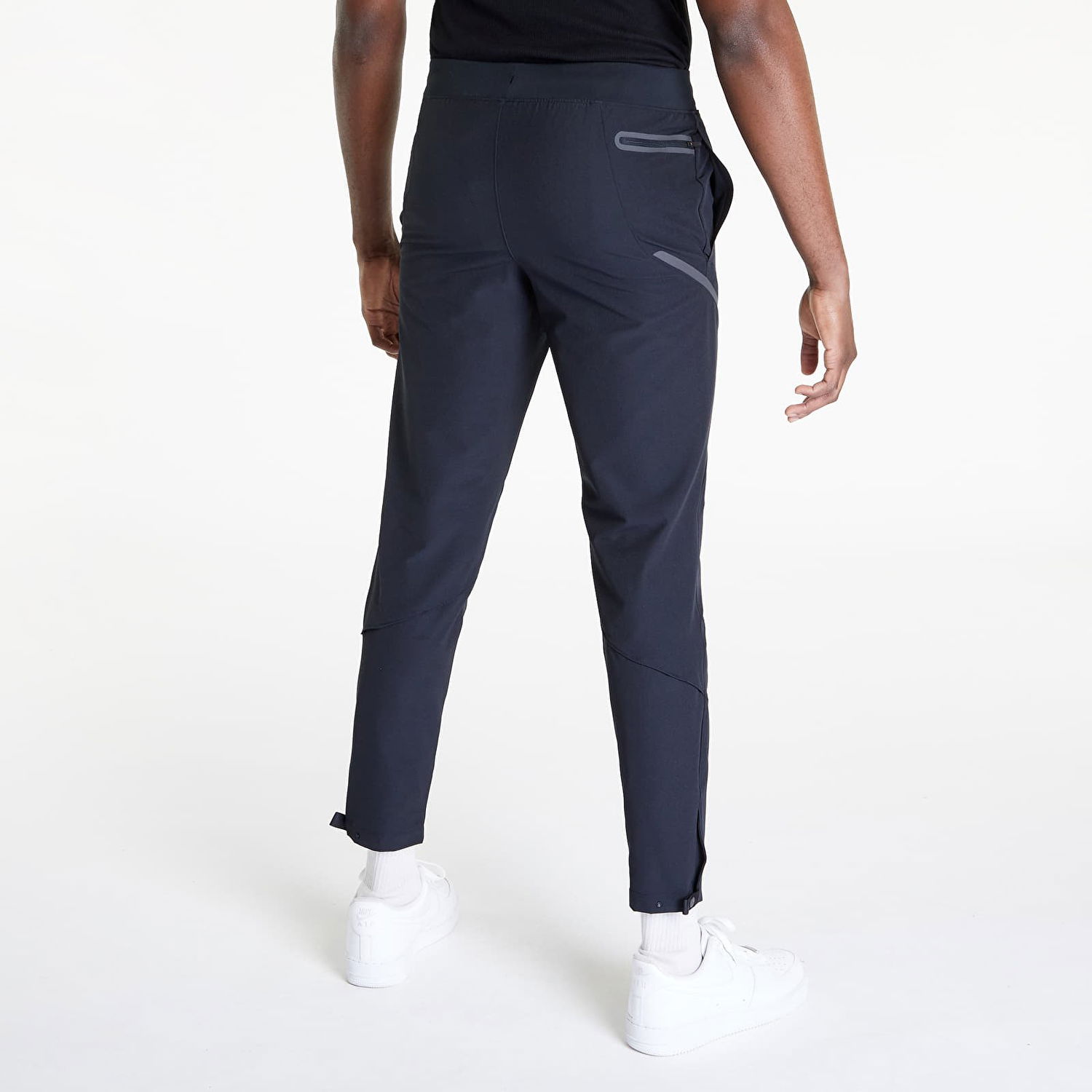 Спортни панталони Under Armour Unstoppable Brushed Черно | 1373789-001, 1