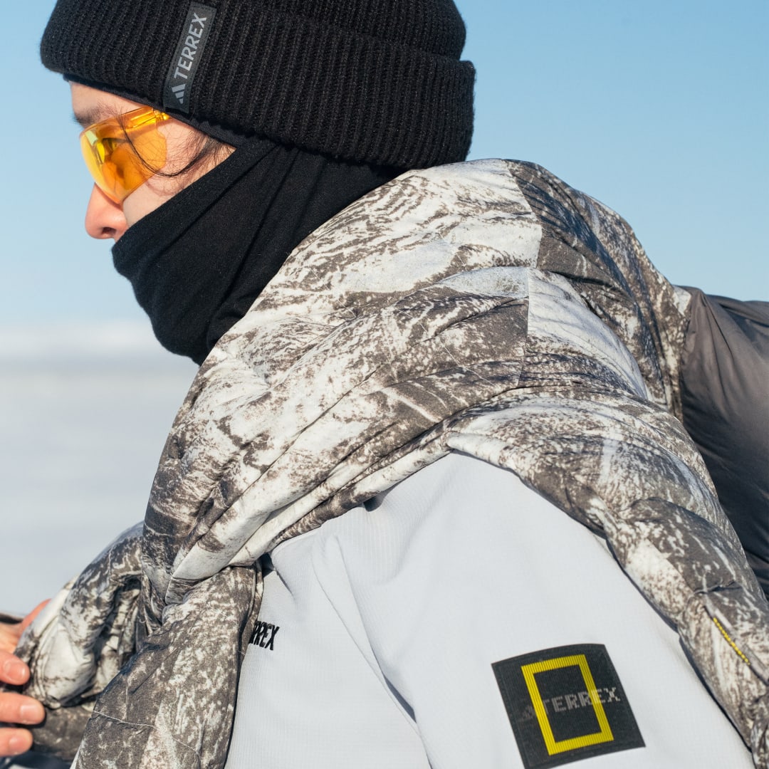 Пухо яке adidas Performance National Geographic Insulated Сиво | IX7952, 1