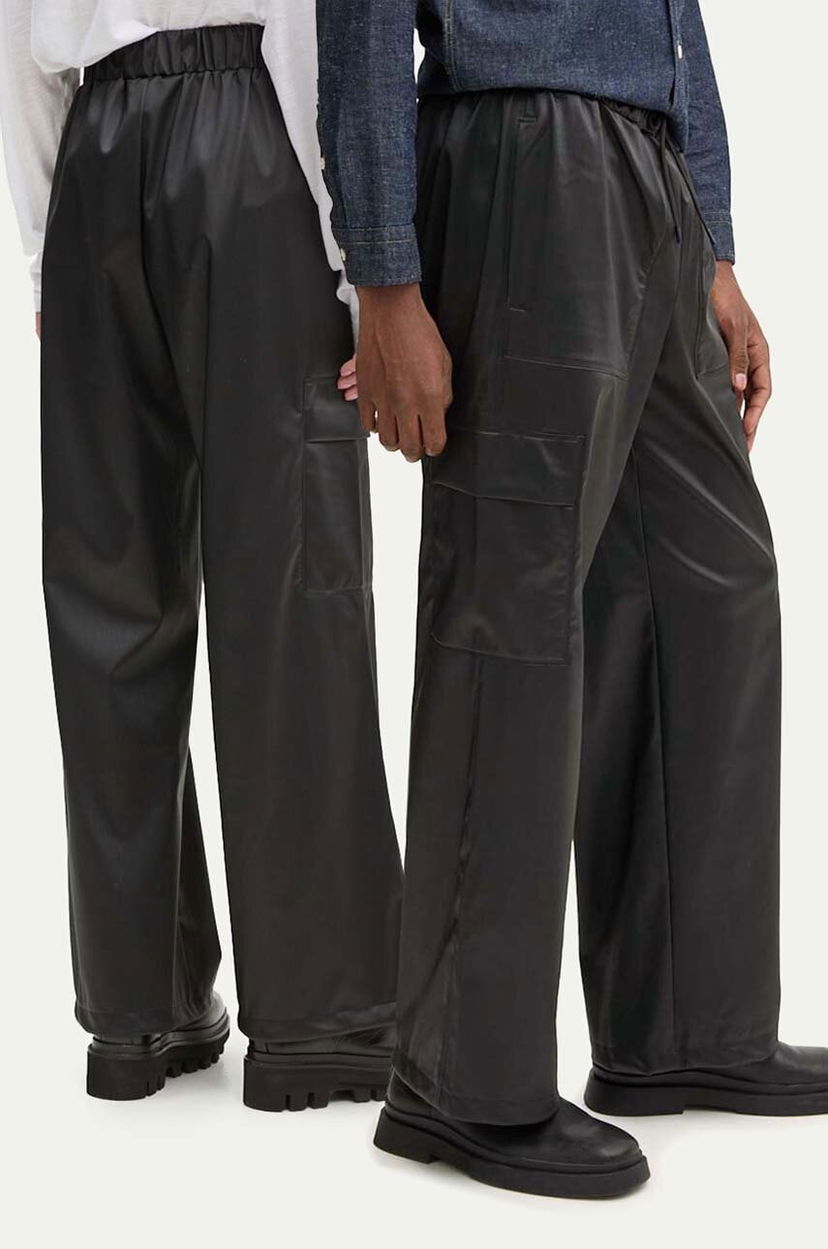Карго панталони Rains Cargo Rain Pants Wide, High Waist Черно | 18990.84