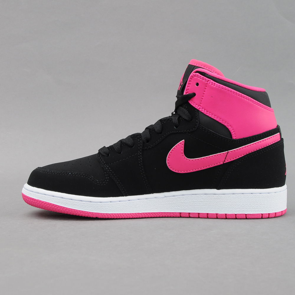 Кецове и обувки Jordan Air Jordan 1 Retro High "Vivid Pink" W Черно | 332148-008, 0