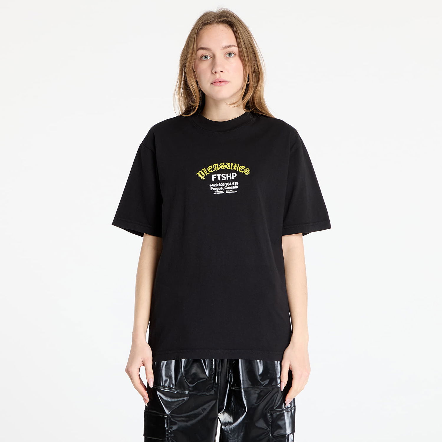 Тениска Pleasures FTSHP x Questions T-Shirt Черно | P24W075 BLACK, 1