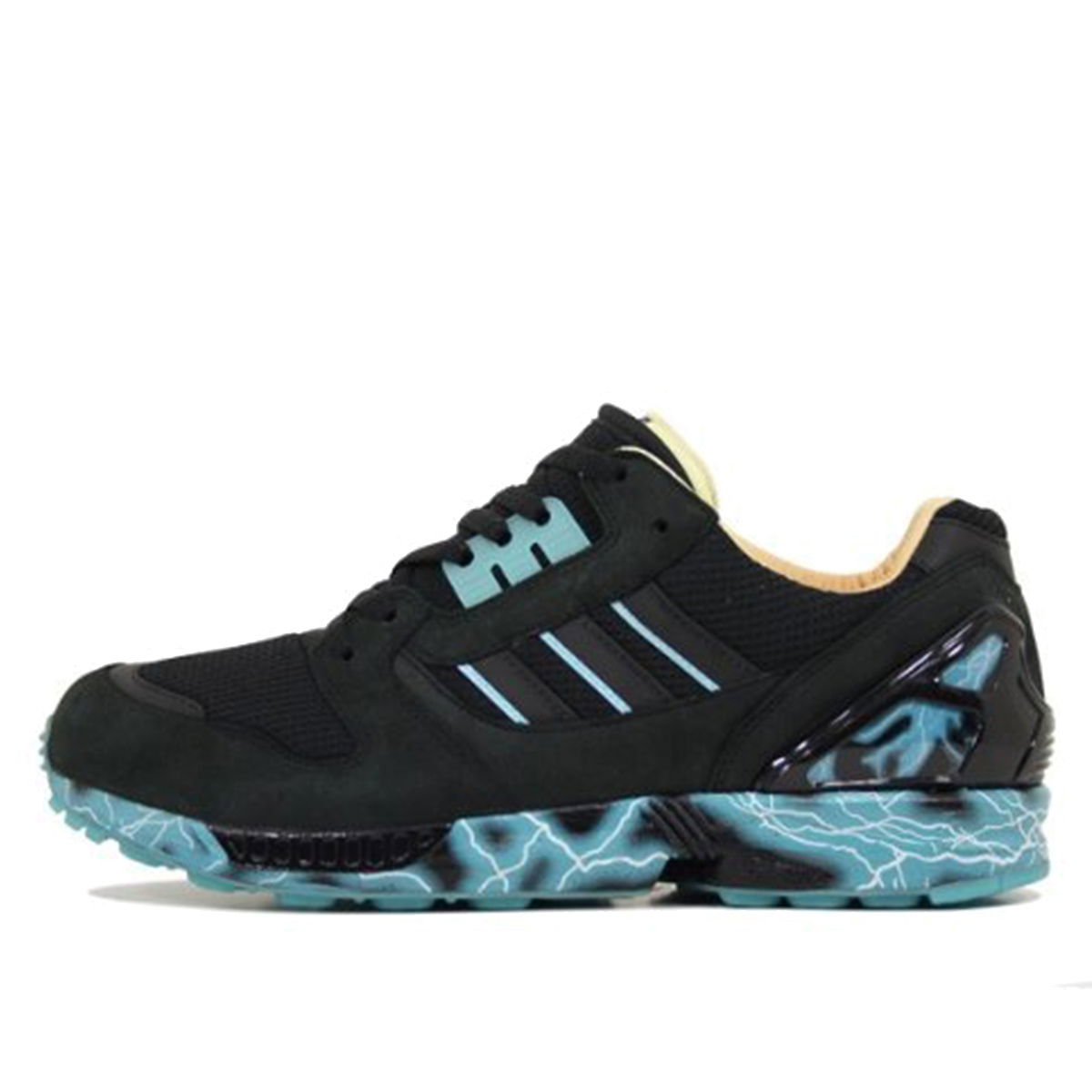 Кецове и обувки adidas Originals Star Wars x ZX 8000 Emperor Черно | G44510, 0