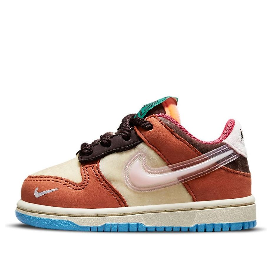 Кецове и обувки Nike Social Status x Dunk Low 'Chocolate Milk' (TD) Многоцветен | DM3350-700, 0