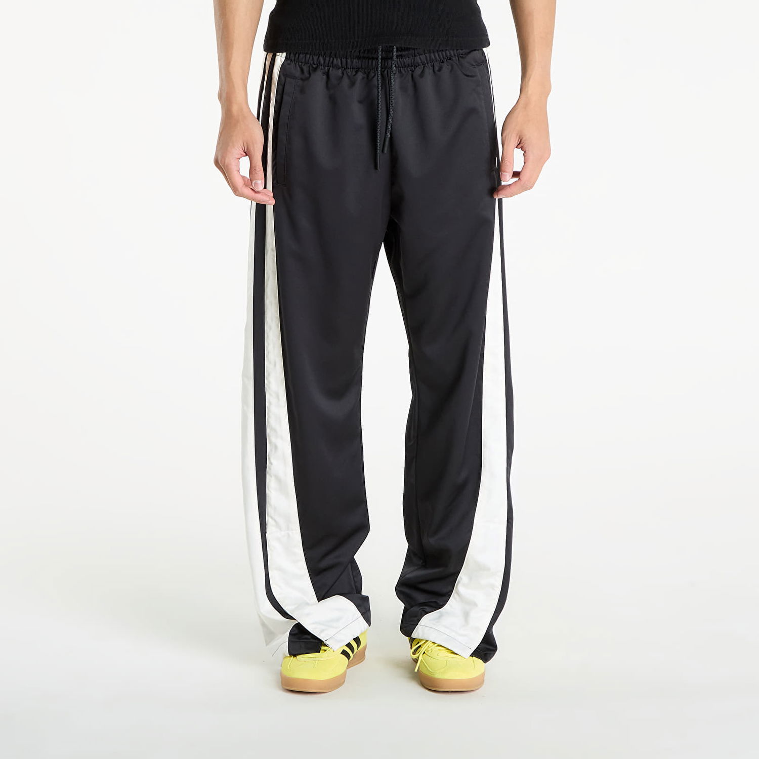 Спортни панталони adidas Performance Luxe Track Pants Черно | JL6885, 0