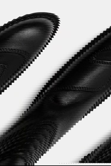 Кецове и обувки Maison Margiela MM6 Maison Margiela Tall Leather Boots with Buckle and Flat Heel Черно | S66WW0100.P7431.T8013, 3