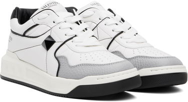 Кецове и обувки Valentino Valentino Garavani One Stud Low-Top Nappa Бяло | 6Y2S0E71NWN, 3