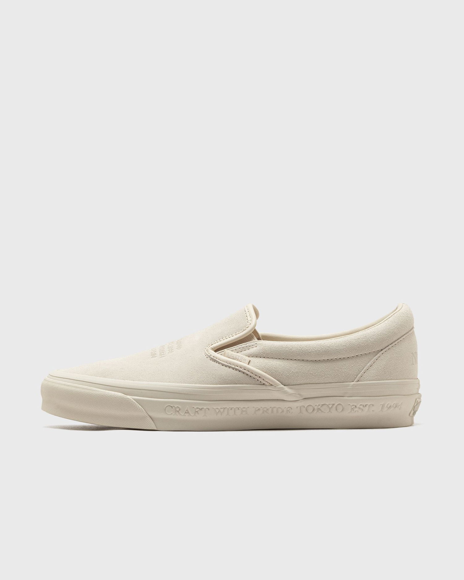 Кецове и обувки Vans Neighborhood OTW Classic Slip-On 98 Бежово | VN000EDG7VJ1, 0
