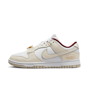 Dunk Low SE W