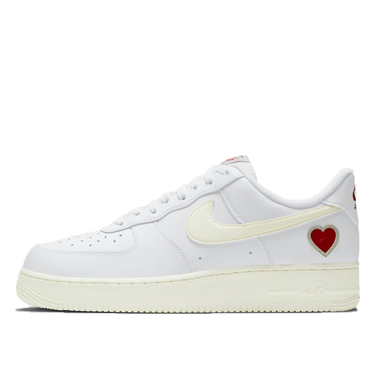 Кецове и обувки Nike Air Force 1 Low "Valentine"s Day" Бяло | DD7117-100, 2