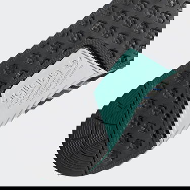 Кецове и обувки adidas Originals NMD_R1 Черно | H05149, 3