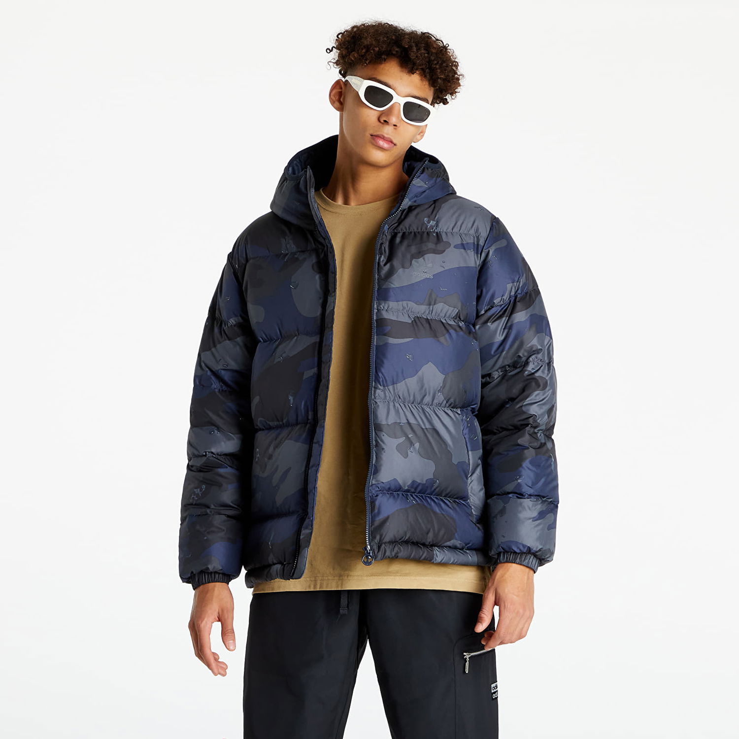 Пухо яке adidas Originals Camo Puff Jacket Тъмно синьо | H13566, 0