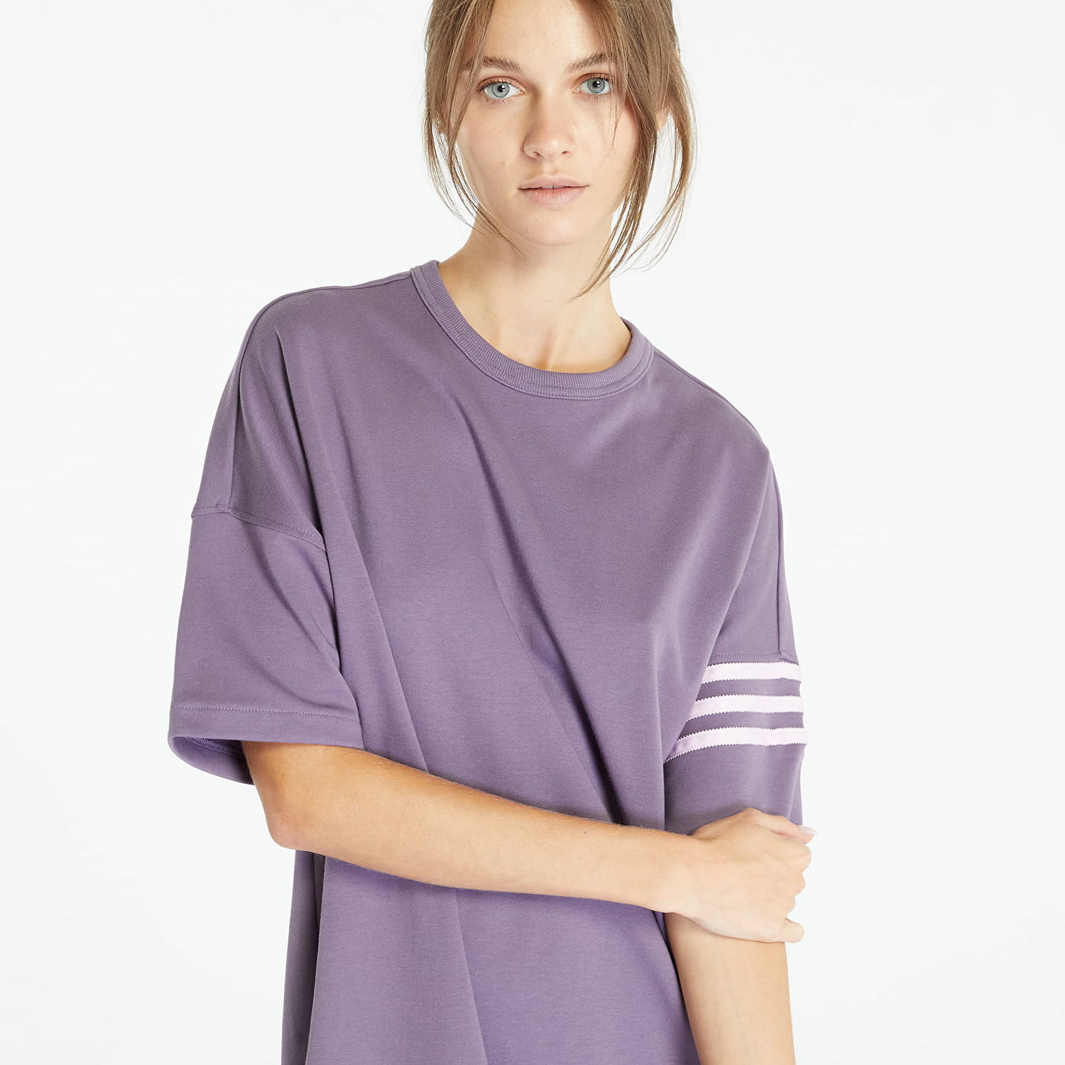 Pокля adidas Originals Adicolor Neuclassics Tee Dress Лилаво | IP6511, 1