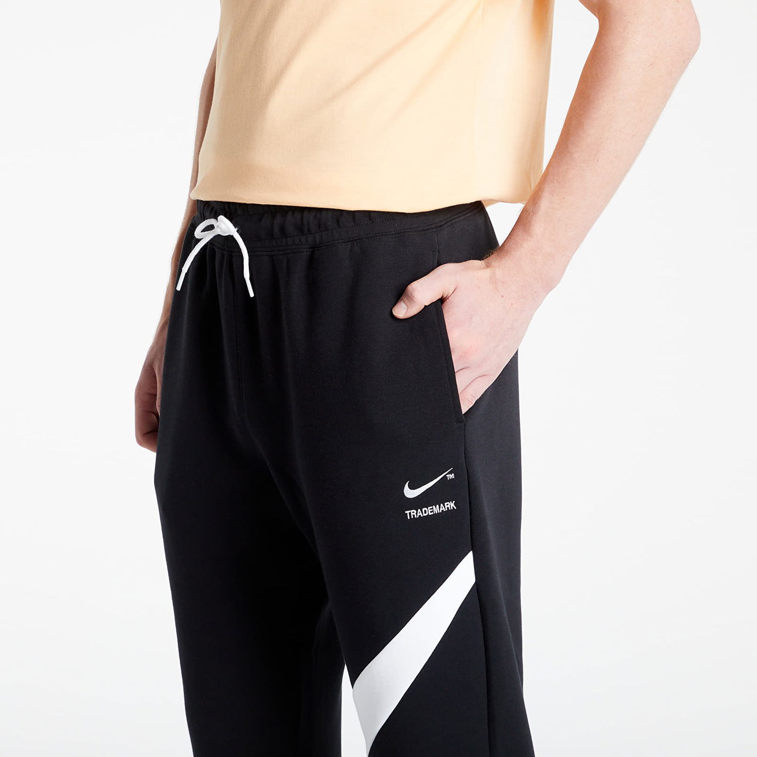 Спортни панталони Nike Sportswear NSW Swoosh Tech Fleece Pant Черно | DH1023-010, 1