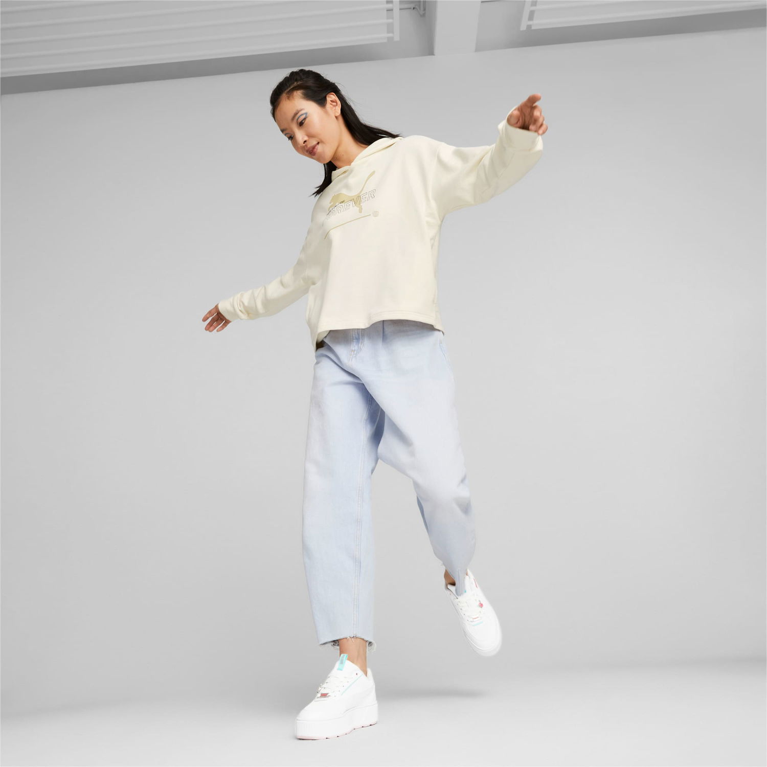 Суитчър Puma Essentials+ BETTER Hoodie Бежово | 673298_99, 1