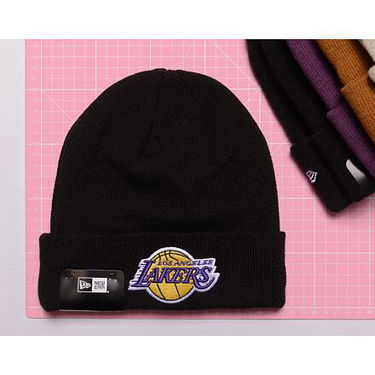 Шапка New Era MLB Metallic Badge Beanie Los Angeles Dodgers Black / Metallic Gold One Size Черно | 60364349, 1
