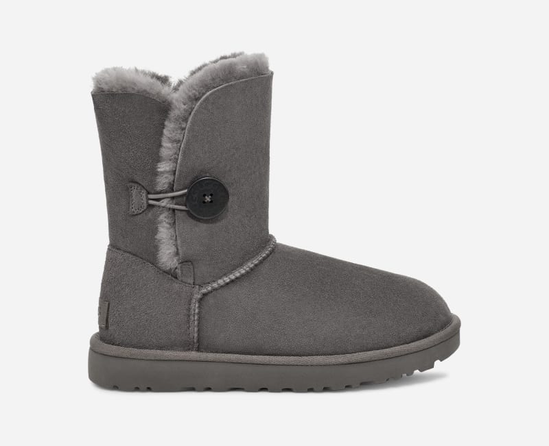 Кецове и обувки UGG ® Short Bailey Button II Boot for Women in Grey, Size 4, Shearling Сиво | 1016226-GREY