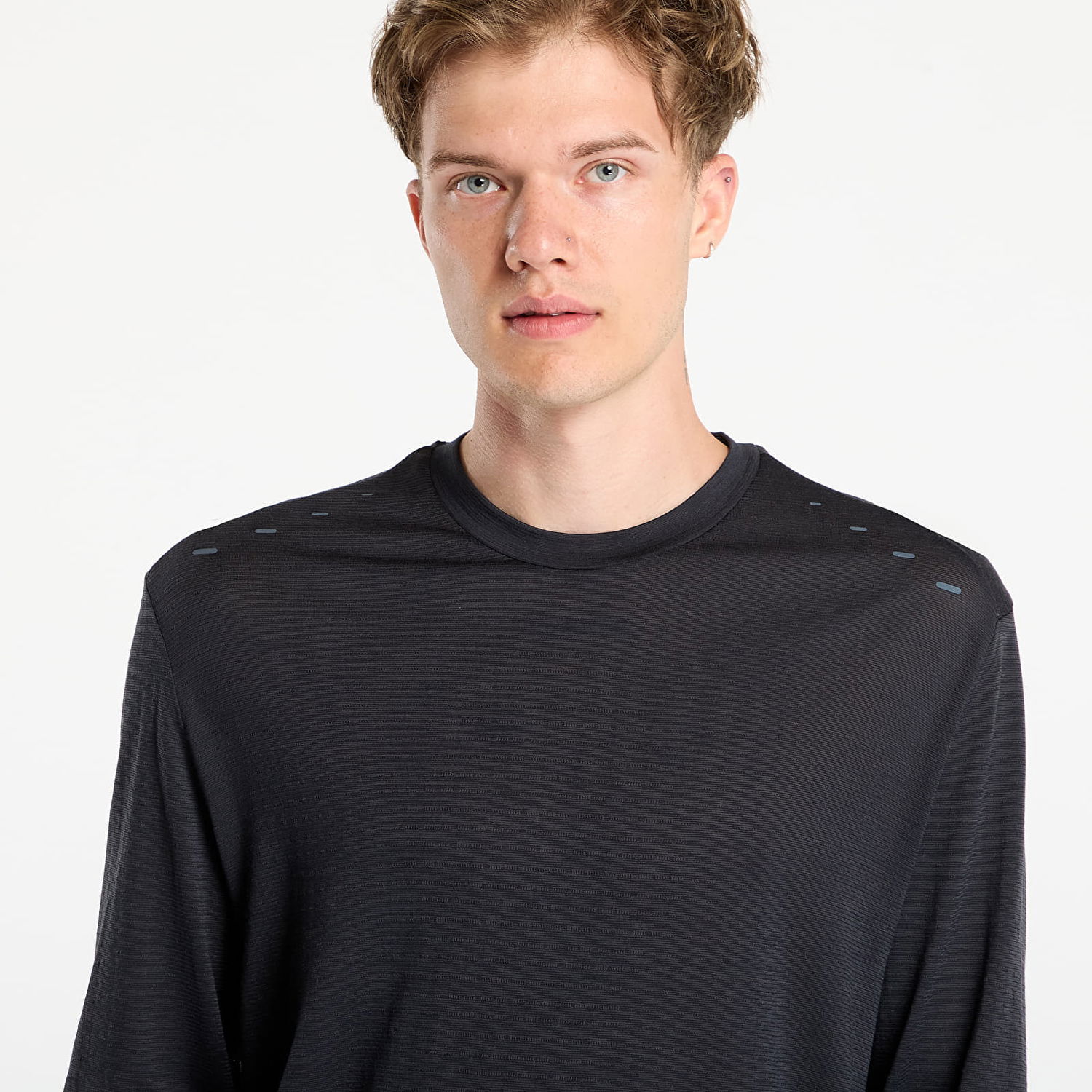 Тениска Nike Run Wool Dri-FIT ADV Long-Sleeve Running Top Черно | HV2718-010, 1