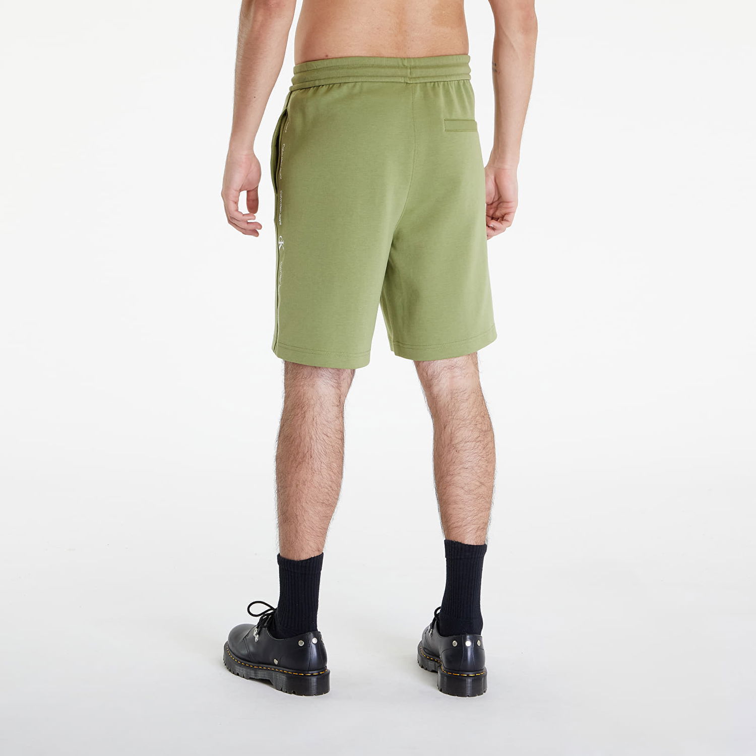 Къси панталони CALVIN KLEIN Logo Repeat Shorts Dark Juniper Зелено | J30J325129 L9N, 1