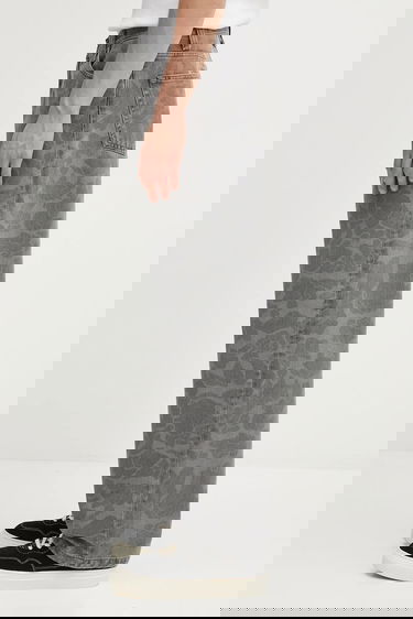 Панталони Carhartt WIP Landon Camo Print Pants Сиво | I033755-2I3.0H, 3