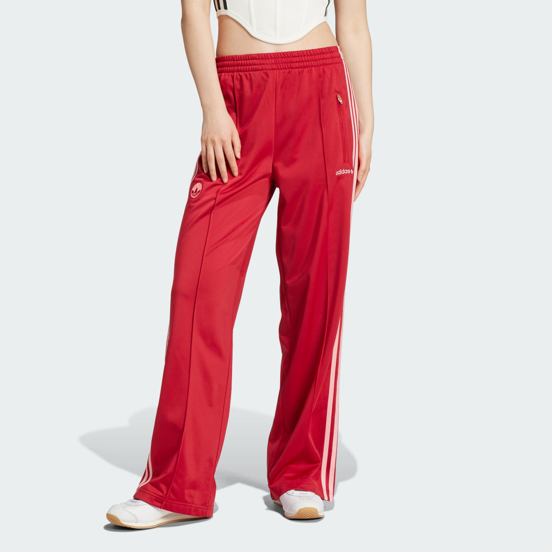 Спортни панталони adidas Performance Firebird Badge Pants Червено | IZ2671, 0