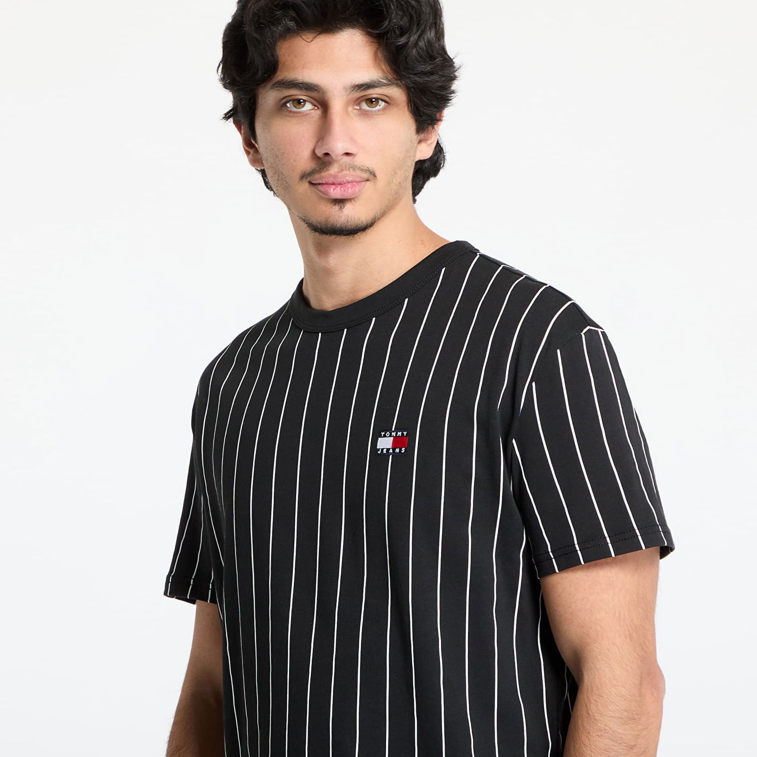 Тениска Tommy Hilfiger Tommy Jeans Reg Stripe Badge T-Shirt Черно | DM0DM20326 BDS, 1