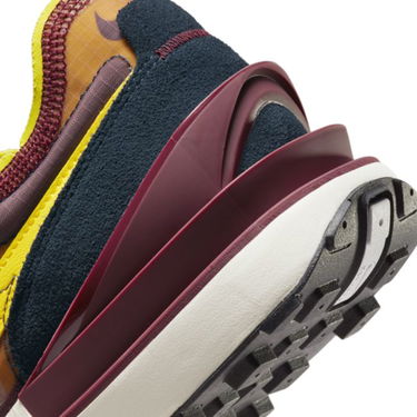 Кецове и обувки Nike Waffle One SE Червено | DD8014-600, 4