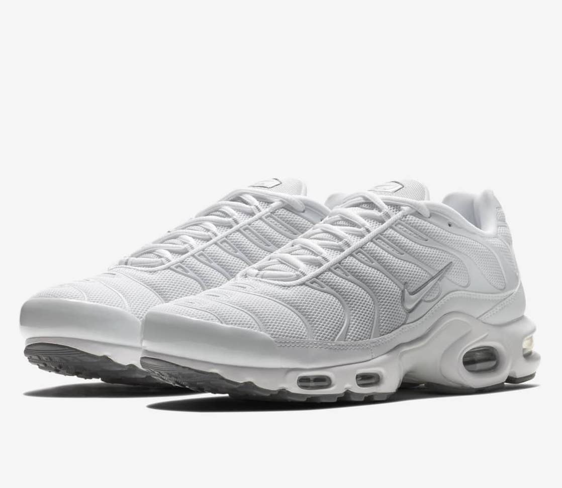 Air Max Plus, 1