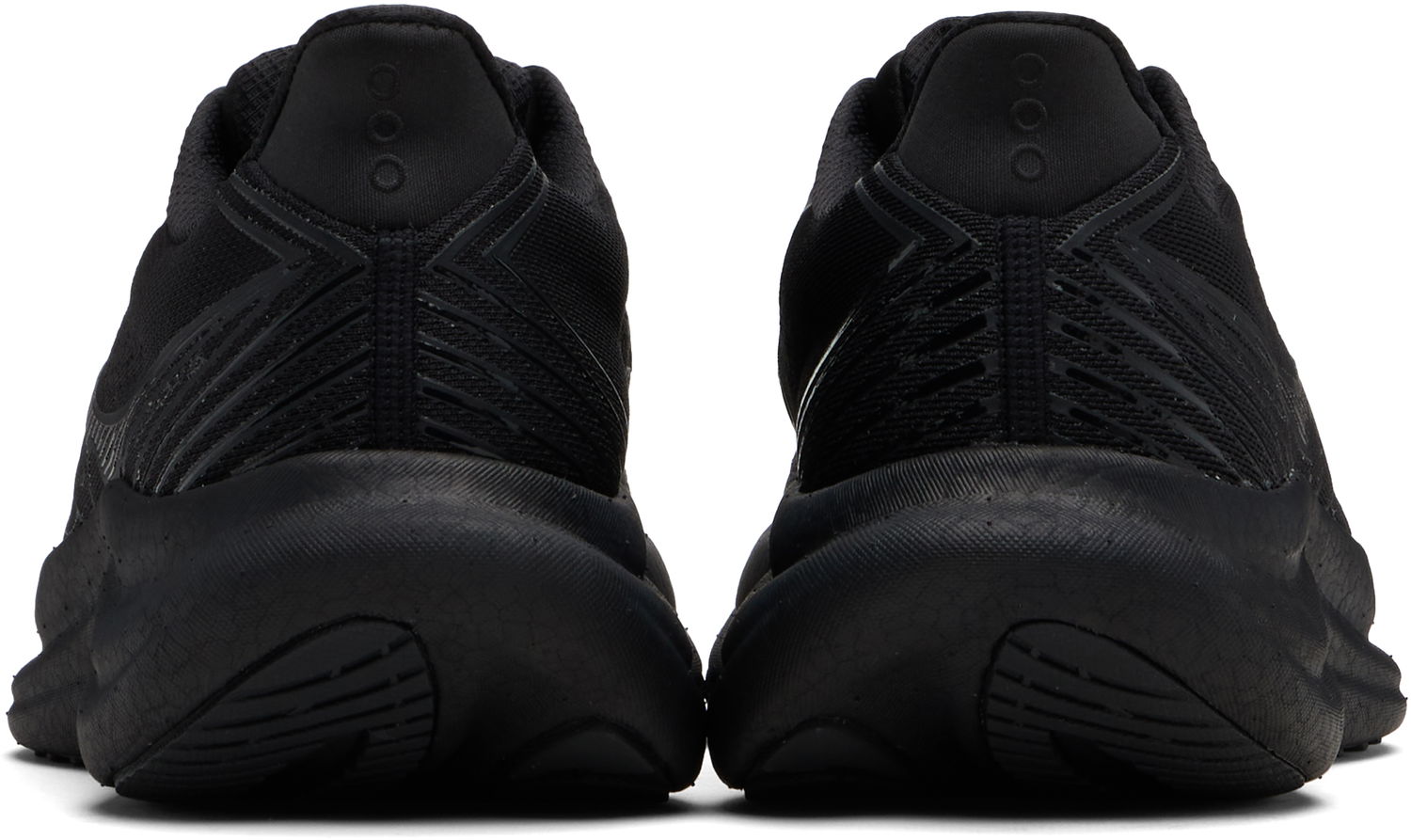 Кецове и обувки Saucony Triumph 23 Черно | S21023-201, 1