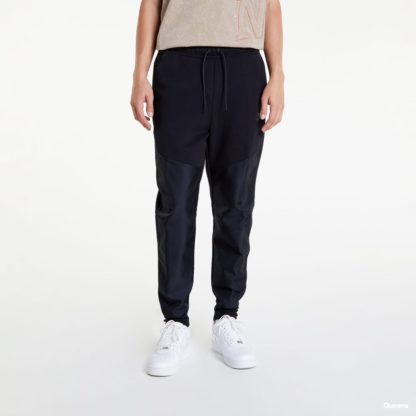 Спортни панталони Nike Sportswear Tech Fleece Черно | DR6171-010, 0
